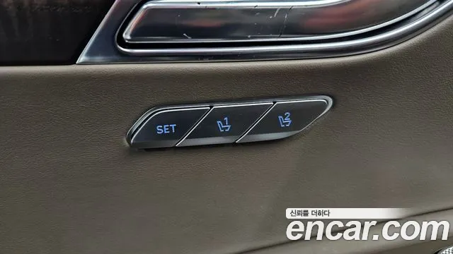 Genesis GV80 2.5T Бензин AWD — Фото автомобиля 23