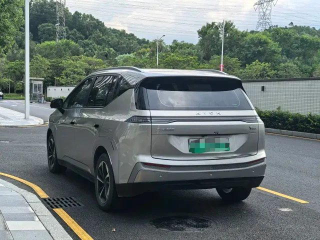GAC Aion Y — Фото автомобиля 6