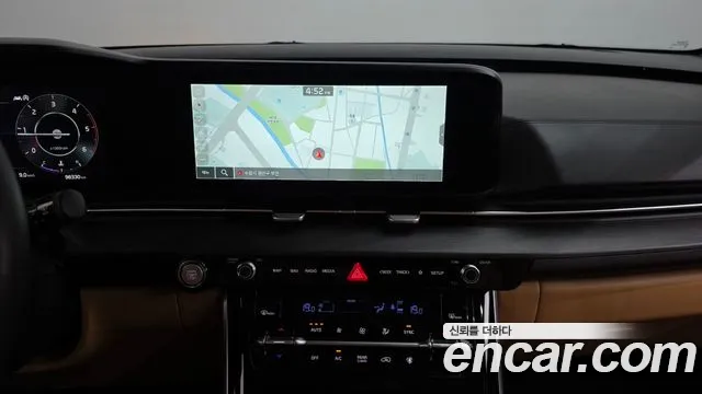 Kia Carnival — Фото автомобиля 18