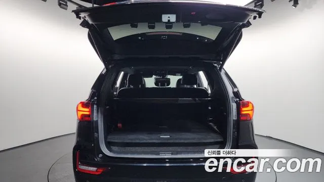 KG_Mobility_Ssangyong Rexton Rexton Arena Дизель 2.2 4WD — Фото автомобиля 20
