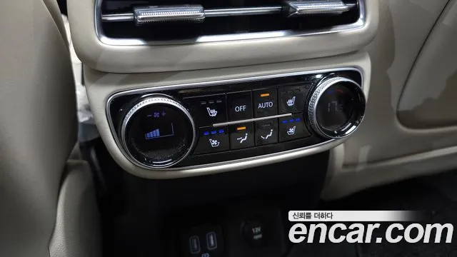 Genesis GV80 2.5T Бензин AWD — Фото автомобиля 18