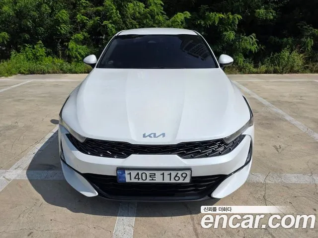 Фотография автомобиля — Kia K5 Generation 3
