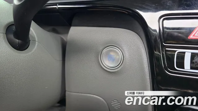 Hyundai Staria Staria 4WD Lounge 9 мест — Фото автомобиля 17