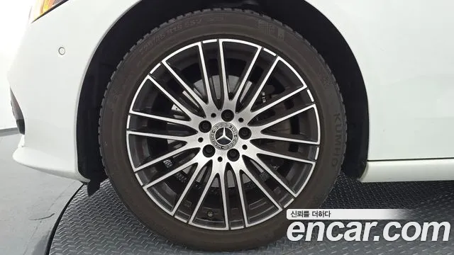 Mercedes-Benz C-Class W205 — Фото автомобиля 5