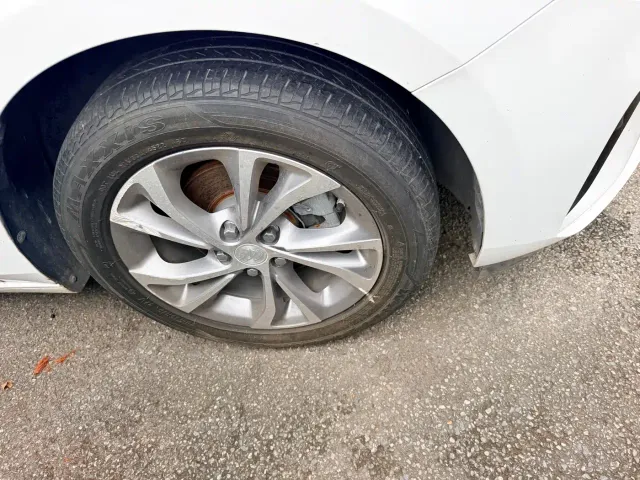 Buick Verano — Фото автомобиля 4