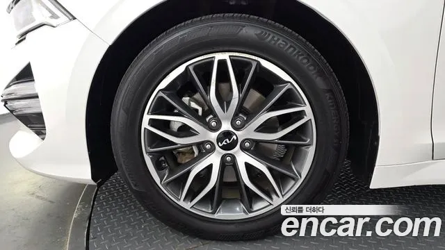 Kia K5 K5 3 поколение 2.0 LPI(Для проката) — Фото автомобиля 5