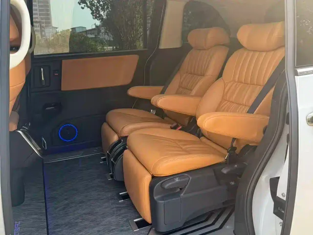 Honda Odyssey — Фото автомобиля 5