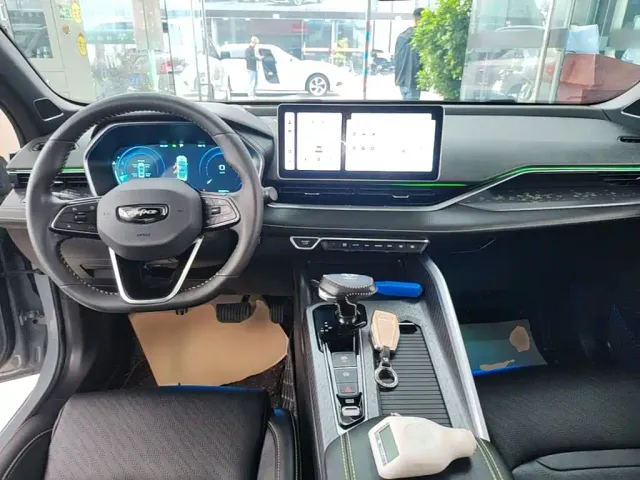 Geely Xingrui — Фото автомобиля 9