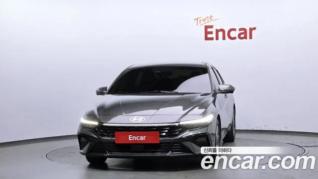Hyundai AVANTE Новый Avante (CN7) — Фото автомобиля 3