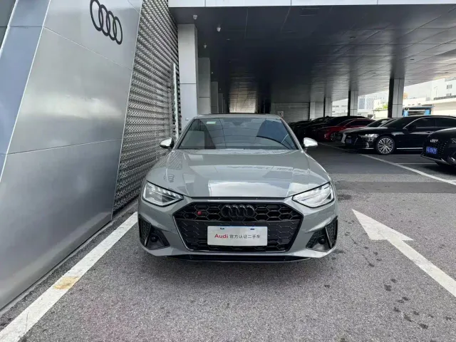 Audi S4 — Фото автомобиля 2