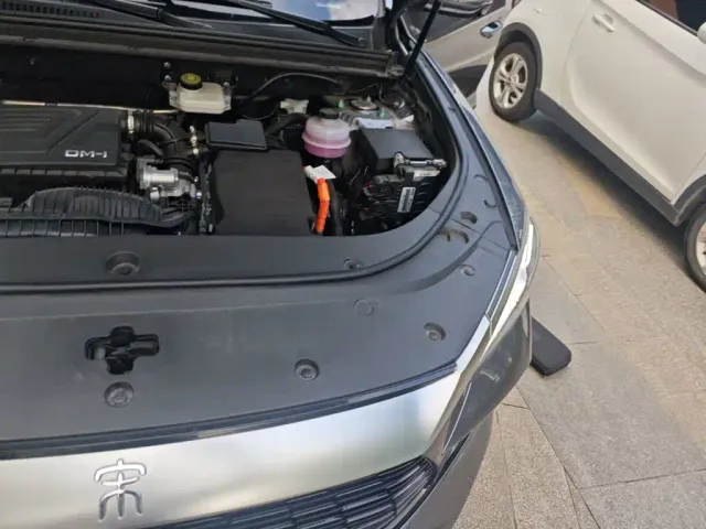 BYD Song Pro — Фото автомобиля 22
