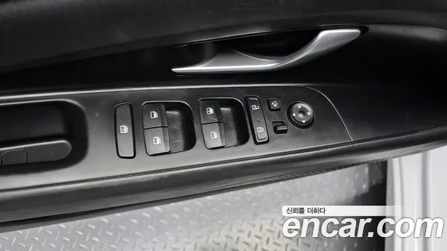 Hyundai Avante CN7 — Фото автомобиля 29
