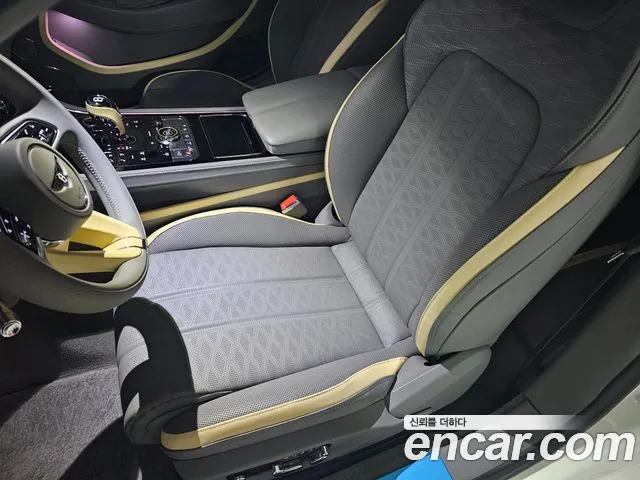 Bentley Continental — Фото автомобиля 11