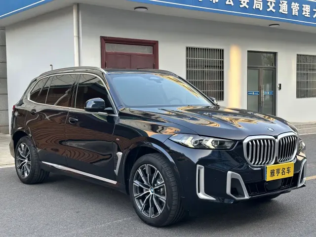 BMW X5 — Фото автомобиля 3