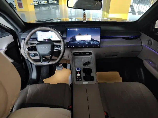 Chery Tiggo 8 PLUS — Фото автомобиля 9