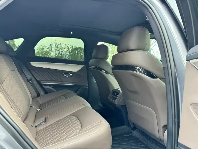 BYD Han — Фото автомобиля 15
