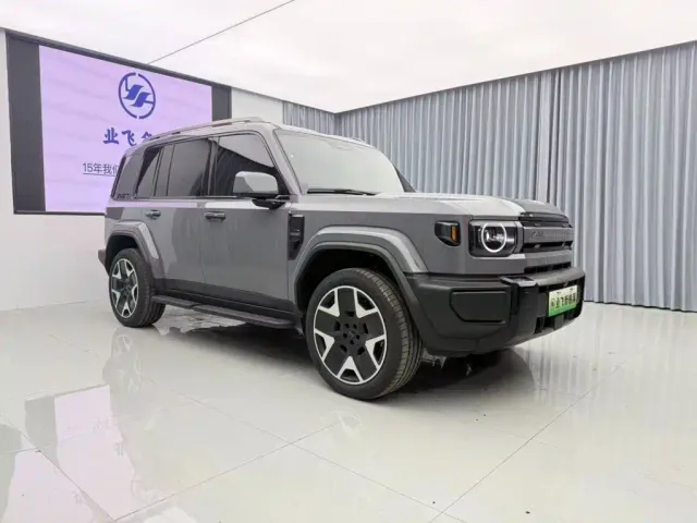 iCAR V27 — Фото автомобиля 3