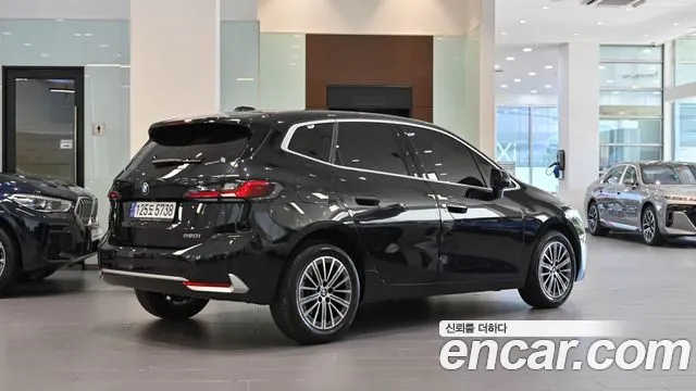 BMW 2 Series U06 — Фото автомобиля 2