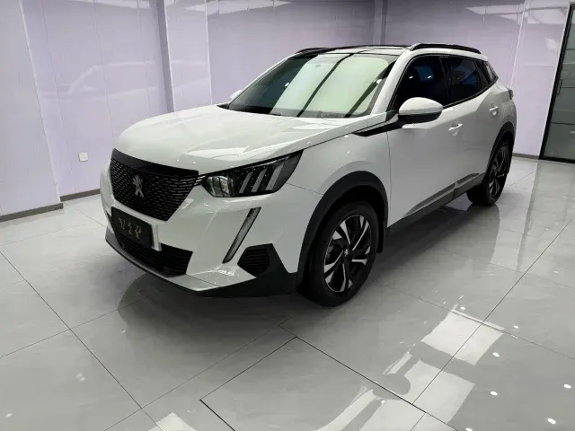 Фотография автомобиля — Peugeot 2008