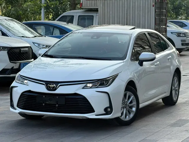 Toyota Corolla — Фото автомобиля 2