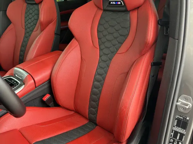 BMW X5 M — Фото автомобиля 11