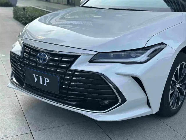 Toyota Avalon — Фото автомобиля 22
