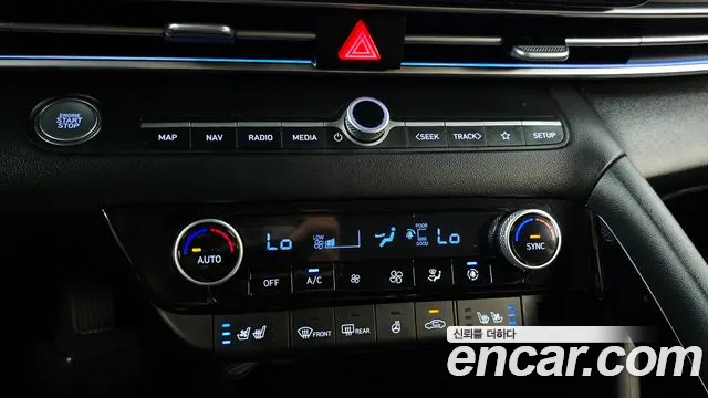 Hyundai Avante CN7 — Фото автомобиля 30