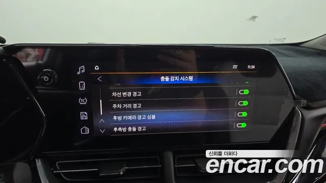 ChevroletGMDaewoo Trax Trax Кроссовер 1.2 Red Line — Фото автомобиля 16