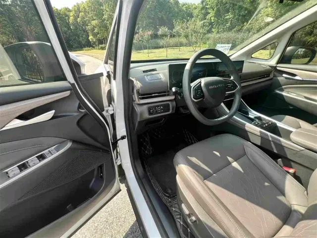 Maxus G50 — Фото автомобиля 10