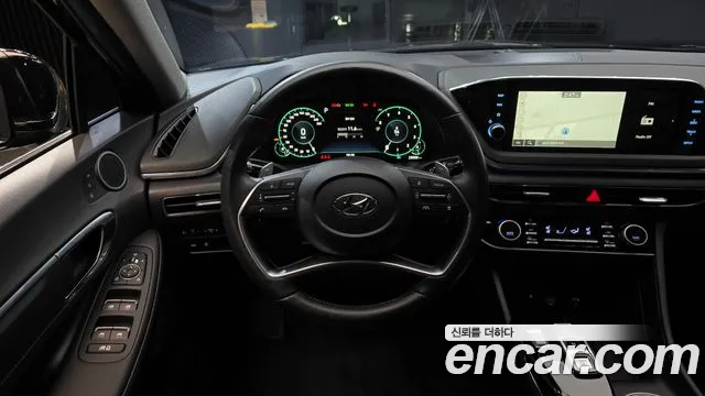 Hyundai Sonata — Фото автомобиля 19