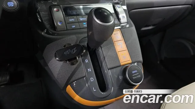 Hyundai Casper Casper Essential — Фото автомобиля 9