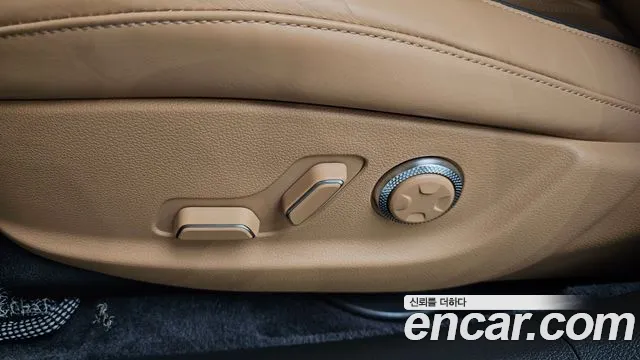 Genesis G80 RG3 — Фото автомобиля 30
