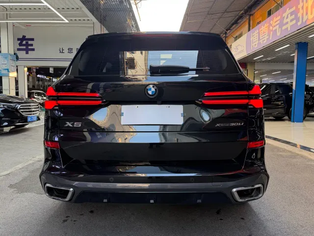 BMW X5 — Фото автомобиля 24
