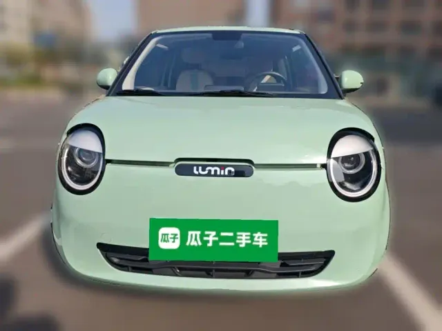 Changan Lumin — Фото автомобиля 2