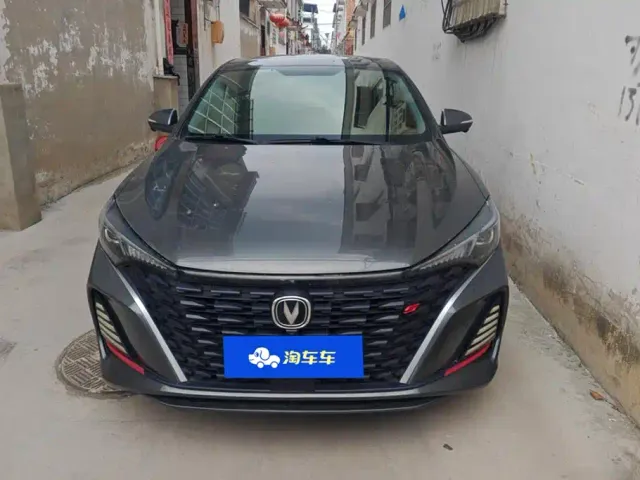 Changan Eado — Фото автомобиля 2