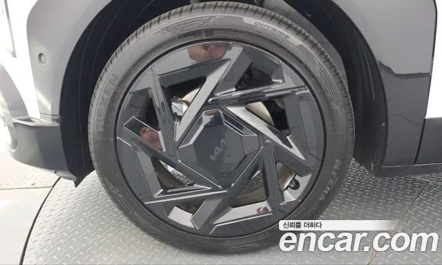 Kia Seltos — Фото автомобиля 5