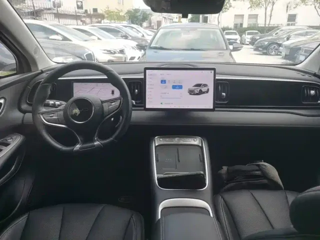 BYD Sealion 05 EV — Фото автомобиля 9