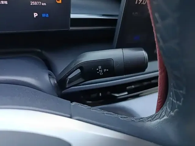 Geely Galaxy Galaxy E5 2024 440km Start Edition — Фото автомобиля 13