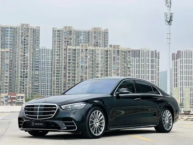 Mercedes-Benz S-Class — Фото автомобиля 2