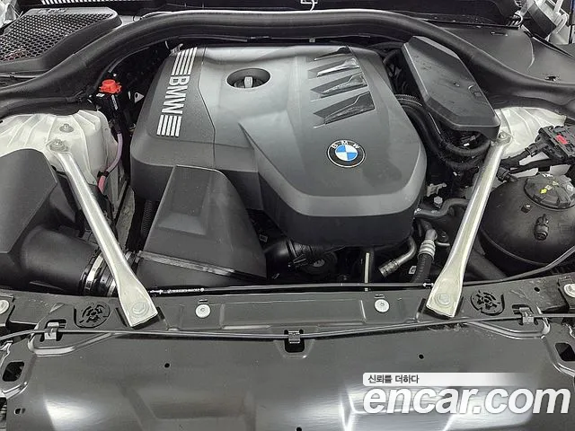 BMW 5-Series 5 серия (G60) 530i xDrive M Sport — Фото автомобиля 19