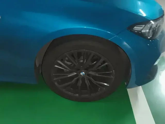 BMW 3 Series — Фото автомобиля 6