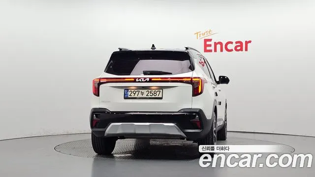 Kia Seltos New — Фото автомобиля 4