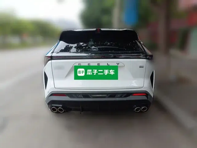Geely Boyue — Фото автомобиля 3