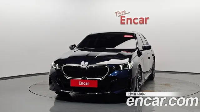 BMW 5-Series 5 серия (G60) — Фото автомобиля 2