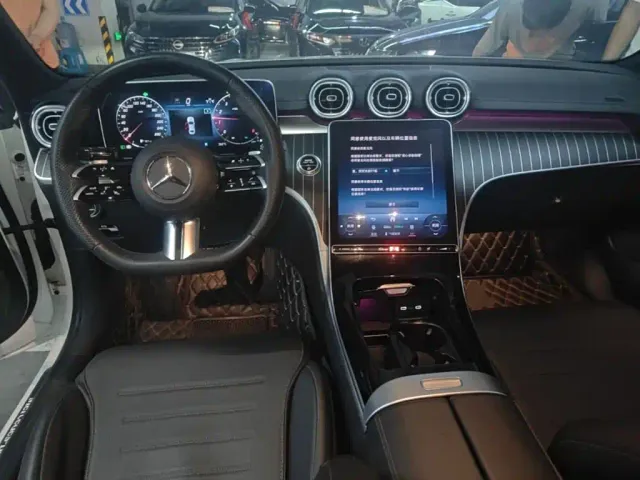 Mercedes-Benz C-Class — Фото автомобиля 9