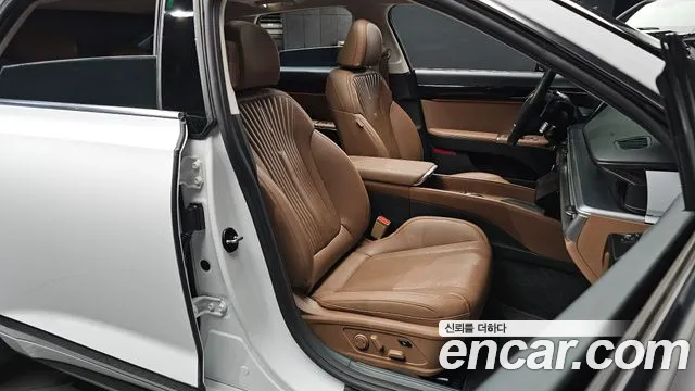 Hyundai Grandeur GN7 — Фото автомобиля 15