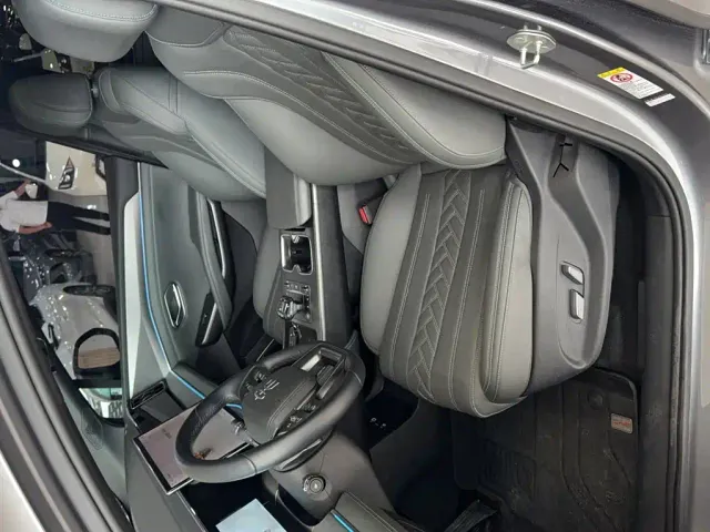 BYD Song L DM-i — Фото автомобиля 12