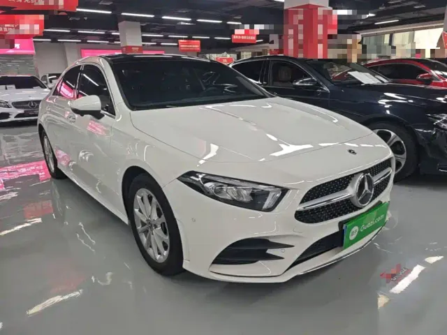 Mercedes-Benz A-Class — Фото автомобиля 21