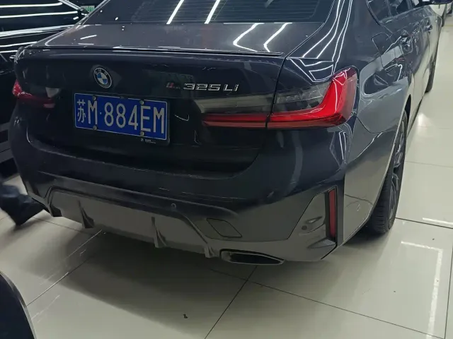 BMW 3 Series — Фото автомобиля 9