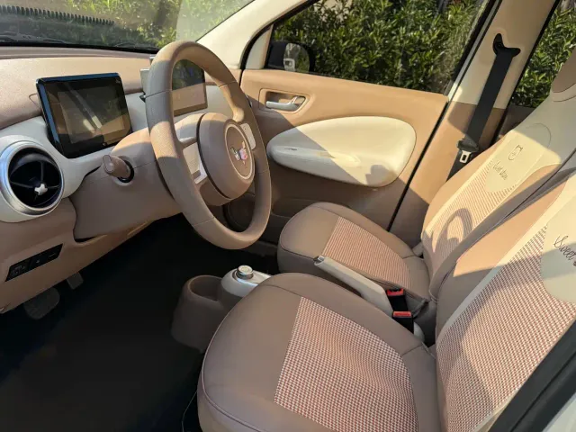 Wuling Hongguang Mini EV — Фото автомобиля 4